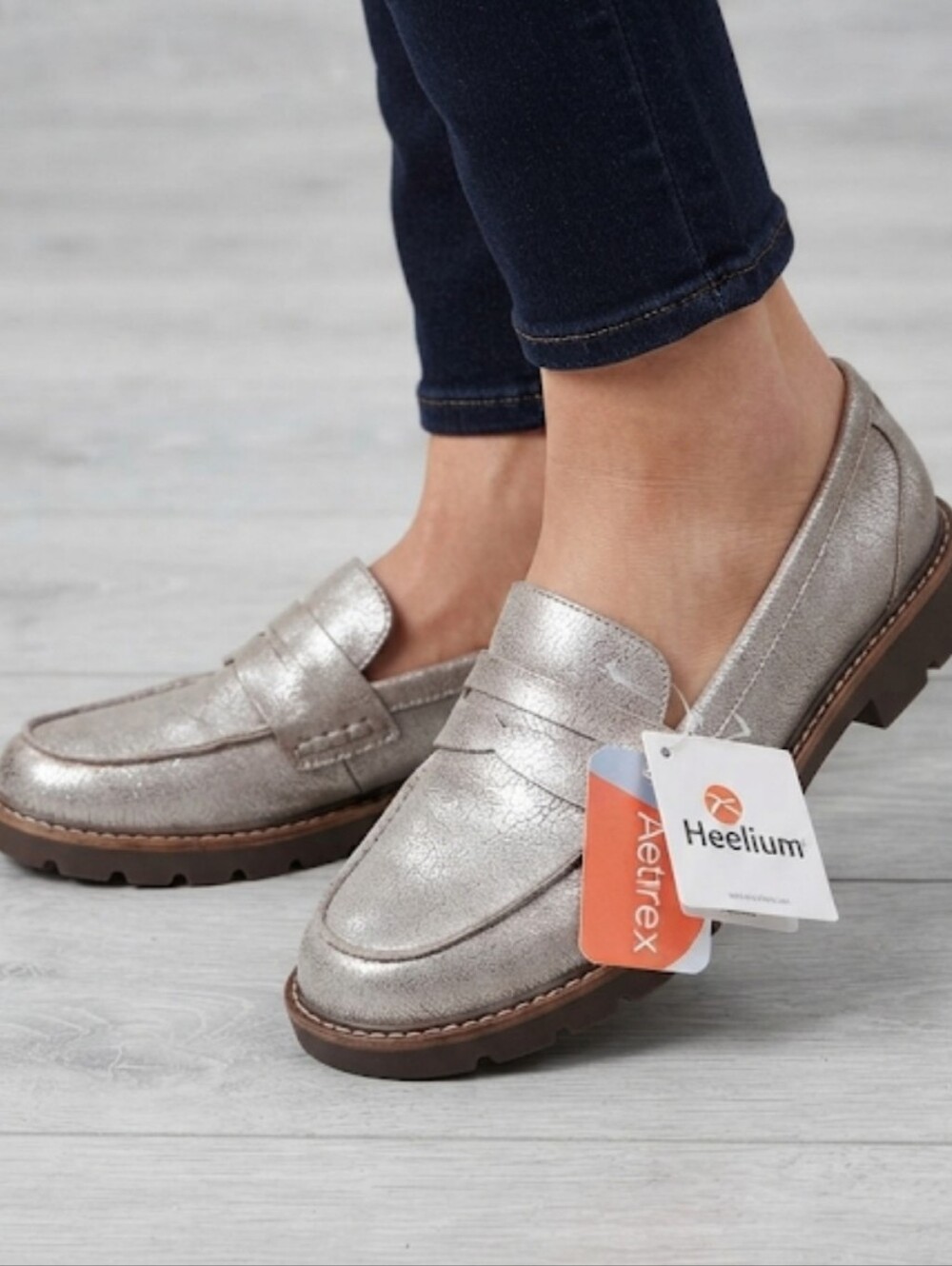 NEW Aetrex Women Collette Leather Adjustable Fit Loafer Slip On Shoes Sz 7.5-8